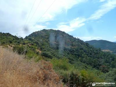 Puerto Cruz Verde,ermita Navahonda;cañon del cares senderismo cañon del rio mesa organizar viajes 